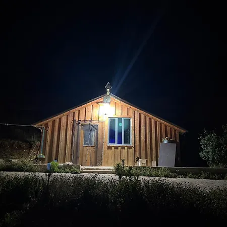 Landhaus Pusi I Thate Mountain House Kukes